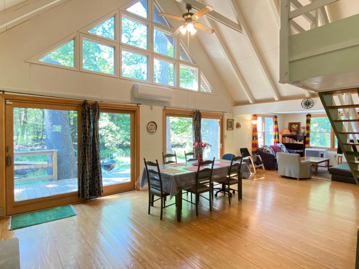 Secluded Chalet On Stream-Mins To Camelback Tannersville Exterior foto
